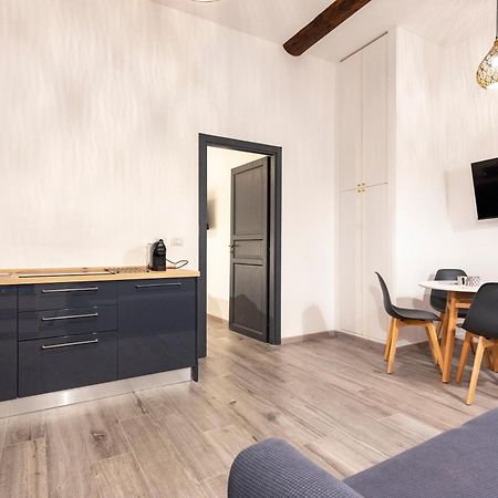 Castelli'S Apartments Campo 10 Генуя Экстерьер фото